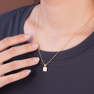 卸売 低価格 純銀 レディース ジュエリー カスタマイズ可能 18K シルバー 金メッキ ネックレス シルバー ペンダント ネックレス - Product Image 5