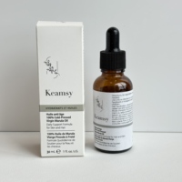 Boîte de beauté mensuelle de style abonnement avec échantillons de maquillage de soins de la peau assortis et logo imprimé pour emballage cadeau promotionnel