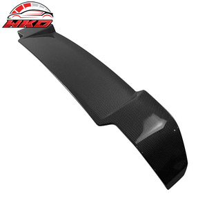 Convient pour Land Rover Defender 90 110 130 L663 2020-2026 Aileron de toit style V en fibre de carbone peint - Product Image 4