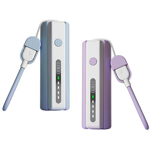 Nouvelle <span class=keywords><strong>batterie</strong></span> <span class=keywords><strong>externe</strong></span> compacte transfrontalière en plastique de 10 000 mAh avec lampe de poche intégrée – Chargeur portable haute capacité - Product Image 4