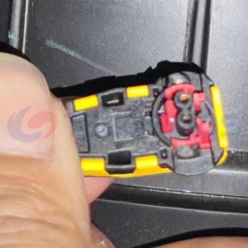 Car Connector For sensor plug has 2 pins CT2-0151M-13