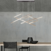 Lustre moderne minimaliste suspendu lampes suspendues linéaires grande lampe led suspendue moderne pour restaurant