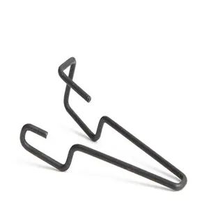 Fil de clip à ressort en métal formant divers types personnalisés de formage de fil utilisé dans les tuyaux d'équipement de gymnastique à épingle à vêtements