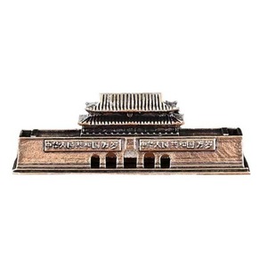 Los adornos de mesa de centro de latón puro más vendidos de KI Tengqiao, con diseño del Estrado de Tiananmen, para sala de estar y hogar, y figuras decorativas para escritorio de oficina. - Product Image 3