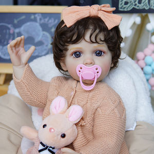 Muñeca Reborn Realista R&B con Cabello Rizado, Vestido Floral y Accesorios, Muñeca Recién Nacida Realista, Serie <span class=keywords><strong>de</strong></span> <span class=keywords><strong>Juegos</strong></span> para Niños - Product Image 3