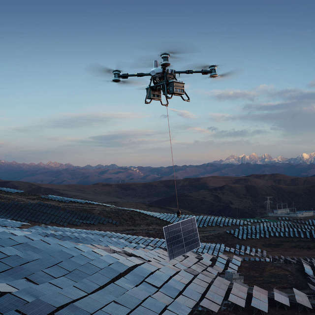The DJI FlyCart 100 heavy-duty cargo droen features an 85 kg payload and an intelligent safety system