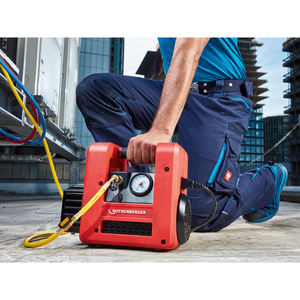 Pompe à vide à deux étages Rothenberger Roairvac R32 1.5 42 l-min - Product Image 5