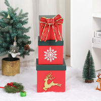 Kotak Hadiah Kejutan Natal dengan Kemasan Tutup dan Alas Berbentuk Manusia Salju dan Rusa Kutub 3D, Kotak Persegi Karton Putih