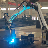 Nouveau robot de soudage automatique sur rail au sol avec soudage à l'arc immergé pour la construction