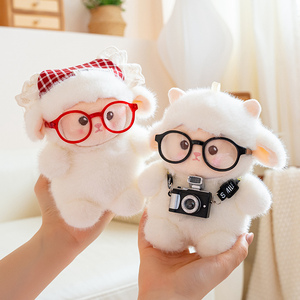 Peluche personnalisée OEM/ODM en forme de photographe <span class=keywords><strong>mouton</strong></span> avec lunettes et appareil photo - Adorable poupée en peluche <span class=keywords><strong>mouton</strong></span> personnalisée pour cadeaux et décoration - Product Image 2
