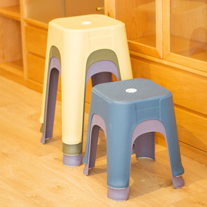 Taburete de Plástico Hengfeng 365x365x475 Apilable para Uso en Interiores y Exteriores, Diseño Minimalista, Apariencia Moderna - Product Image 1