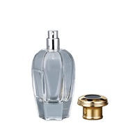 Flacons de parfum en verre de luxe avec logo personnalisé, diffuseur à bâtonnets, sérigraphie, forme plate, bouchon en bois, emballage vide pour vaporisateur de parfum