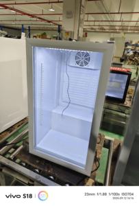 Refrigerador con Compresor Nuelead NE-110C de Una Puerta de Vidrio, 110L, Portátil, Eficiente Energéticamente, para Uso Comercial - Product Image 6