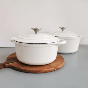 Casserole en fonte émaillée à la truffe blanche - Product Image 4