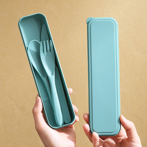 Ensemble d'ustensiles de pique-nique réutilisables avec étui, fourchettes, cuillères et couteaux portables en plastique PP pour le camping, pour enfants et adultes - Product Image 3