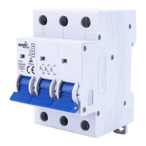 Interruttore automatico trifase, 3 poli, corrente di 32A, protegge circuiti elettrici e apparecchiature da sovraccarichi e - Product Image 1