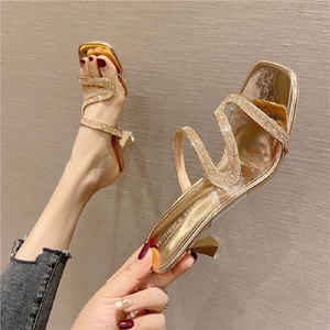 <span class=keywords><strong>Sandales</strong></span> à petits talons de style français pour femmes en 2025 <span class=keywords><strong>strass</strong></span> mi <span class=keywords><strong>talon</strong></span> demi pantoufle fée style <span class=keywords><strong>sandales</strong></span> à talons hauts à la mode - Product Image 3