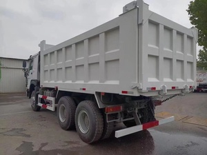 Camión Volquete HOWO 6X4 400HP Usado en Stock, Camión Volquete Pesado de Segunda Mano Sinotruk - Product Image 3