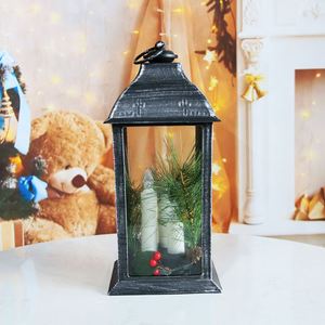 Lanterne décorative de Noël vintage, lanterne suspendue d'intérieur à LED blanc chaud vacillante sans flamme, alimentée par piles - Product Image 3