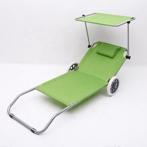 Chaise <span class=keywords><strong>de</strong></span> plage à baldaquin en aluminium pour jardin extérieur au <span class=keywords><strong>bord</strong></span> <span class=keywords><strong>de</strong></span> la <span class=keywords><strong>mer</strong></span> avec roues parasol Lit pliant pour salon <span class=keywords><strong>de</strong></span> plage - Product Image 4