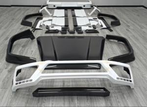 Nuovo <span class=keywords><strong>Paraurti</strong></span> in Fibra di Carbonio per <span class=keywords><strong>Mercedes</strong></span> <span class=keywords><strong>Classe</strong></span> G W463 - Montaggio Universale - Product Image 2