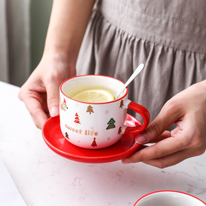 ชุดถ้วยกาแฟและชาเซรามิก180มล. คลาสสิกของขวัญปีใหม่ถ้วยพอร์ซเลนคริสต์มาสร้านอาหารวันหยุดพร้อมจานรองสำหรับคาเฟ่ - Product Image 6