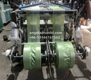 Machine <span class=keywords><strong>de</strong></span> fabrication <span class=keywords><strong>de</strong></span> sacs en T-shirt entièrement automatique à grande vitesse - Product Image 2