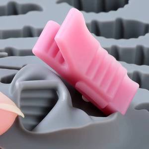Moule à bonbons en silicone antiadhésif sans BPA, forme animaux de dessin animé, 40 cavités, certifié LFGB, par l'usine MUYULINS - Product Image 2