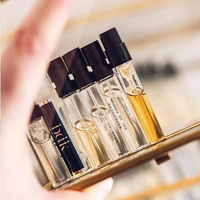Super vente chaude fournisseur d'usine 2ml Mini échantillon gratuit choisir parfum parfum