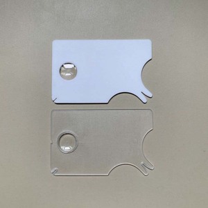 Tick Card professionale per cani di piccola taglia con lente d'ingrandimento a forma di carta di credito strumento di rimozione delle zecche per animali domestici - Product Image 6