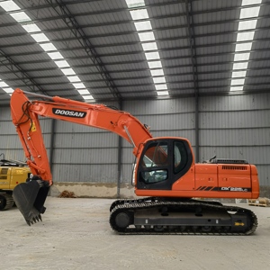 Excavatrice d'occasion originale coréenne Doosan DX225/Dx225lc de 22,5 tonnes, certifiée CE, avec moteur, boîte de vitesses et pompe - Product Image 2