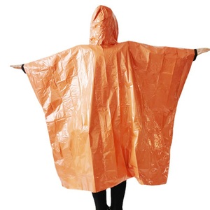 Poncho de pluie d'urgence en aluminium orange, imperméable, équipement de survie en plein air pour 1 personne - Product Image 1