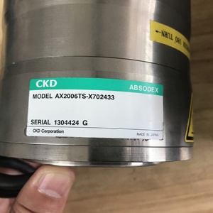 Motor y Accionamiento de Plástico para Automatización CKD AX9000TS-J1-U0 AX2006TS-X702433 - Product Image 2