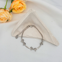 Pulsera de Plata con Lazo para Mujer, Elegante Diseño de Cadena con Cinta, Delicadas Pulseras con Dijes de Moda para Uso Diario, Regalo de Joyería para Fiestas