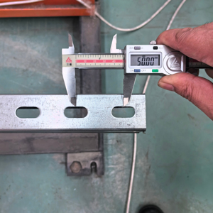 S450 ZM275 galvanizado Zinc recubierto Zinc Aluminio Magnesio Estructura de acero Perfil ASTM <span class=keywords><strong>C</strong></span> Canal Punzonado Corte Soldadura - Product Image 5