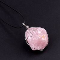 Collier pendentif en fil de cristal, pierre irrégulière d'améthyste, de fluorite et d'aventurine, cadeau pour Halloween, Noël, Nouvel An