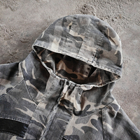 Veste coupe-vent camouflage graphique brodée avec fermeture éclair et patchwork en nylon personnalisé YSJY pour hommes