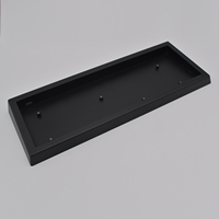 Boîtier et plaque de clavier mécanique en aluminium anodisé noir de haute qualité et de précision, avec logo OEM personnalisé, service d'usinage CNC