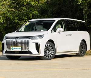 VOYAH Dreamer 2026, <span class=keywords><strong>voiture</strong></span> électrique chinoise <span class=keywords><strong>de</strong></span> haute qualité, purement électrique, 4 roues motrices, 7 places, nouveau véhicule utilitaire sport (MPV) à énergie nouvelle, avec <span class=keywords><strong>une</strong></span> autonomie <span class=keywords><strong>de</strong></span> 700 km et <span class=keywords><strong>une</strong></span> puissance <span class=keywords><strong>de</strong></span> 405 kW - Product Image 1