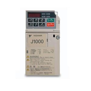 Variateur de fréquence triphasé 400V Yaskawa série E1000 CIMR-EBA40018PAA avec affichage LED et boutons marche/arrêt - Product Image 3