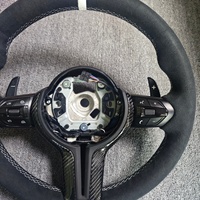 Volant sport en cuir perforé noir personnalisé F10 F30 avec fibre de carbone, forme en D, 3 branches, avec LED J Auto 2024