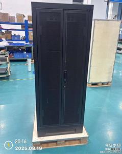 Sistema UPS Modular de 30-120kVA 400Vac Trifásico - Energía Escalable para Centros de Datos, Plantas Industriales y Hospitales - Product Image 3