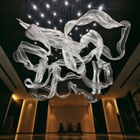 Grand lustre moderne en verre pour hall d'hôtel et villa, avec rubans décoratifs, luminaire suspendu, conception personnalisée