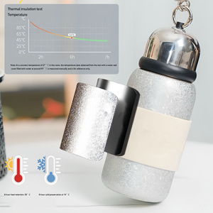 Bouteille d'eau sous vide en titane pur de 350 ml, texture flocon de neige, gobelet portable en titane avec cordon, mini tasse isolée légère - Product Image 4