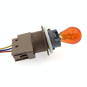 Portalámparas de Señalización DJ7033Q-1.5-21, Pieza Original para Soporte de Luz de Freno y Niebla para Ford - Product Image 6