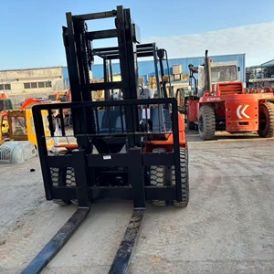 Nuevo Montacargas Todoterreno Diésel 4x4 para Japón, Modelo 70, con Neumáticos, Mástil de Tres Etapas, Desplazador Lateral Hidráulico y Horquillas de 1500 mm - Product Image 6