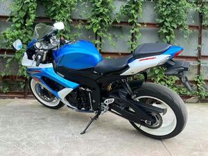 <span class=keywords><strong>Suzuki</strong></span> <span class=keywords><strong>GSX600</strong></span> (<span class=keywords><strong>Suzuki</strong></span> Small R) Moteur à balais fabriqué en Chine, 4 cylindres en ligne, EFI, refroidissement par eau, 600 cm³, milieu de gamme, professionnel, super - Product Image 1