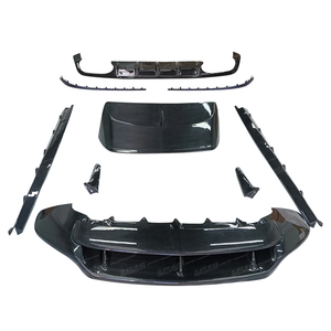 Kit de carrosserie de Style V8S en Fiber de carbone sec de <span class=keywords><strong>prix</strong></span> usine pour <span class=keywords><strong>Bentley</strong></span> <span class=keywords><strong>Bentayga</strong></span> Kit de carrosserie de jupes latérales de capot de diffuseur arrière de lèvre avant - Product Image 2