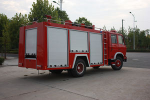 <span class=keywords><strong>Camion</strong></span>-citerne à mousse d'eau de 6000 litres, sauvetage d'urgence, diesel 170 ch, manuel, 4x2, <span class=keywords><strong>camion</strong></span> de pompiers rouge vif, acier au carbone, <span class=keywords><strong>camion</strong></span> de pompiers à eau de 6000 L - Product Image 2