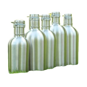 Growler à bière en acier inoxydable 2L - Bouteille isotherme à double paroi personnalisée 64oz pour un stockage parfait des boissons - Product Image 2